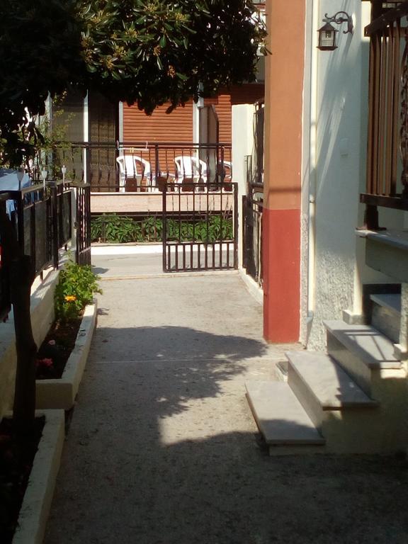 Arleta'S Sunny Guesthouse Prínos Zewnętrze zdjęcie